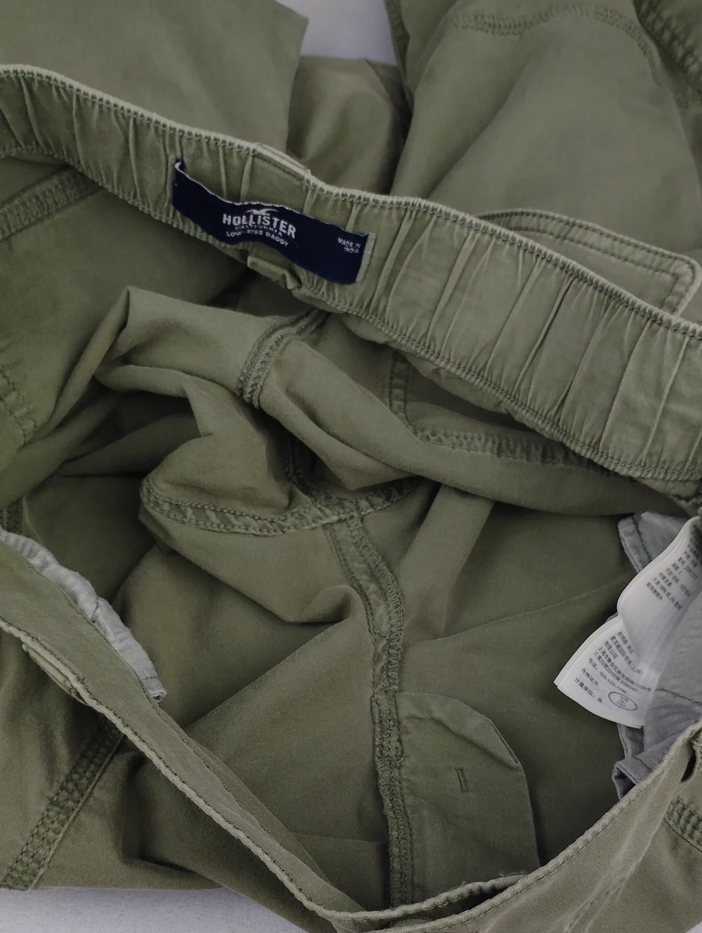 Hollister Men's Cargo Pants in Olive Green.